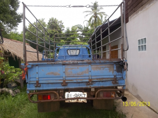 ขาย6ล้อ อิซูสุ  TL  เครื่อง110แรง เกียร์สายสั้น