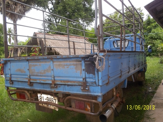 ขาย6ล้อ อิซูสุ  TL  เครื่อง110แรง เกียร์สายสั้น