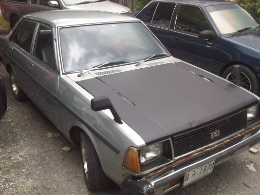 ขาย datsun sunny b310 ราคา 35000  เบอร์ 0834104466 เอ็ม