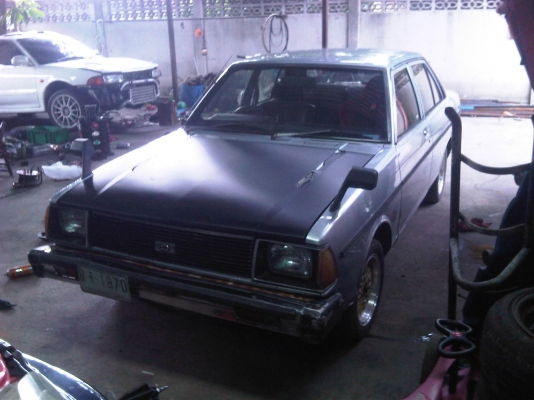 ขาย datsun sunny b310 ราคา 35000  เบอร์ 0834104466 เอ็ม