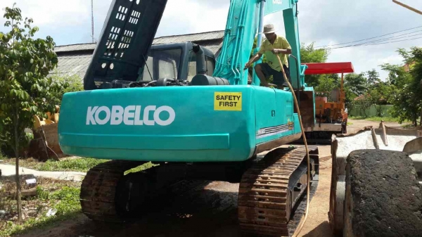 KOBELCO SK220 MACK III (เครื่องเดิม MITSU 6D16ปั้มK3V KOBELCO SK220 MACK III (เครื่องเดิม MITSU 6D16ปั้มK3V