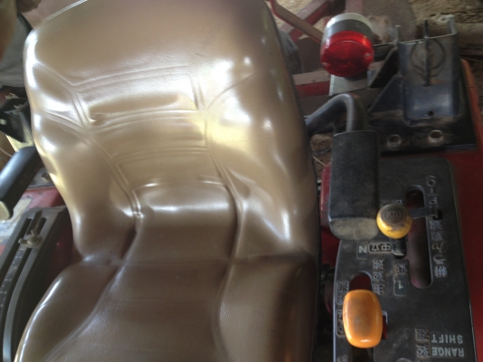 -ขาย  ยันม้า 20 4wd แรงรถสวยจัดเดิมสภาพ90\%พร้อมใช้มากๆ