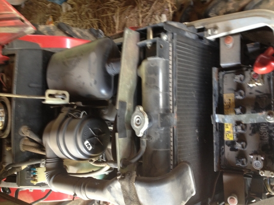 -ขาย  ยันม้า 20 4wd แรงรถสวยจัดเดิมสภาพ90\%พร้อมใช้มากๆ