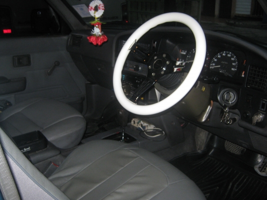 รถสวยสุดประหยัดพร้อมใช้งาน