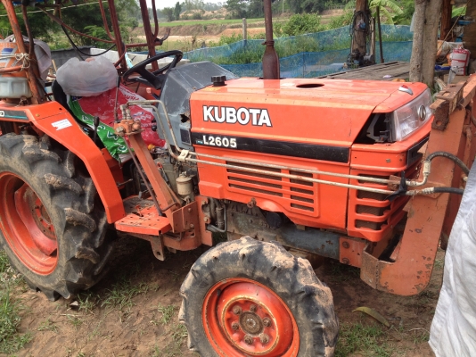 ขาย  คูโบต้า  26 แรง4wd รถสวยพร้อมใช้