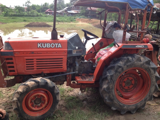 ขาย  คูโบต้า  26 แรง4wd รถสวยพร้อมใช้