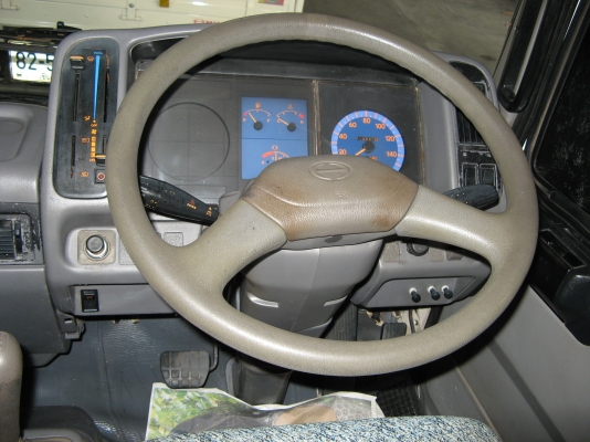 ขาย 6ล้อ ฮีโน่ สมอทอง 150 แรง ยาว4.30 ปี 2002 สภาพสวยเดิมเครื่องดี พร้อมใช้งาน ชมก่อนได้ครับ สนใจติดต่อ 081-9425443 ขาย 6ล้อ ฮีโน่ สมอทอง 150 แรง ยาว4.30 ปี 2002 สภาพสวยเดิมเครื่องดี พร้อมใช้งาน ชมก่อนได้ครับ สนใจติดต่อ 081-9425443