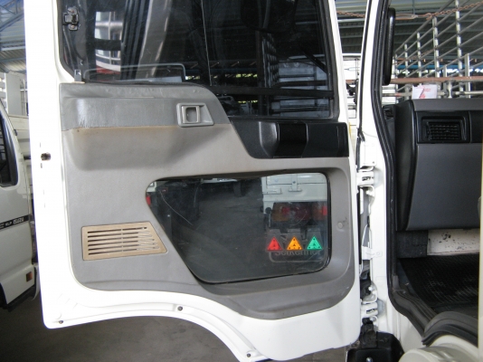 ขาย 6ล้อ ฮีโน่ สมอทอง 150 แรง ยาว4.30 ปี 2002 สภาพสวยเดิมเครื่องดี พร้อมใช้งาน ชมก่อนได้ครับ สนใจติดต่อ 081-9425443 ขาย 6ล้อ ฮีโน่ สมอทอง 150 แรง ยาว4.30 ปี 2002 สภาพสวยเดิมเครื่องดี พร้อมใช้งาน ชมก่อนได้ครับ สนใจติดต่อ 081-9425443