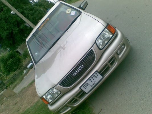 ขาย อีซูซุ ดราก้อน 4 ประตู แต่งพองาม เครื่อง 2500