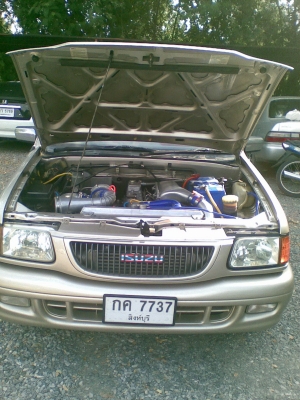 ขาย อีซูซุ ดราก้อน 4 ประตู แต่งพองาม เครื่อง 2500