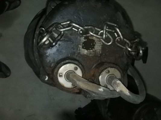 ไดโว้ใช้ในอุสาหกรรมโรงงานญี่ปุ่นแท้สภาพพร้อมใช้ขนาดท่อตัวใหญ่4นิ้วShinmaywa15KW 4P 200V 3เพรส200mm 60H2 62A ราคา12,000บ