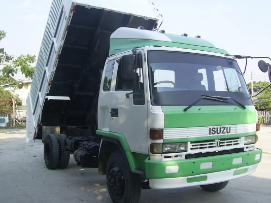 ขายด่วน (รถยังอยู่ 18/7/56)  รถบรรทุก 6 ล้อ ISUZU ดัมป์เกษตร  เครื่องยนต์ 175 แรงม้า เบรคจิ๊ฟฟี่ พ.เพาเวอร์  แอร์