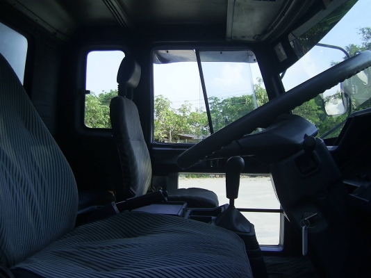 ขายด่วน (รถยังอยู่ 18/7/56)  รถบรรทุก 6 ล้อ ISUZU ดัมป์เกษตร  เครื่องยนต์ 175 แรงม้า เบรคจิ๊ฟฟี่ พ.เพาเวอร์  แอร์