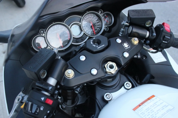 ...((ใหม่ล่าสุด))SUZUKI HAYABUSA ปี2011-12 รถใหม่0โล คู่มือครบ อินวอยล์พร้อมสรรพสามิต