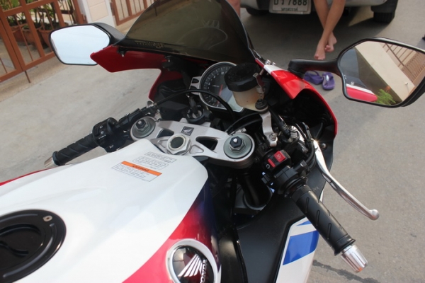 ขาย HONDA CBR1000RR ปี2008 สเป็คอเมกา วิ่งน้อย ท่อแต่งโหดๆ