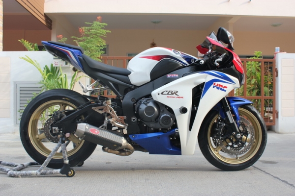 ขาย HONDA CBR1000RR ปี2008 สเป็คอเมกา วิ่งน้อย ท่อแต่งโหดๆ