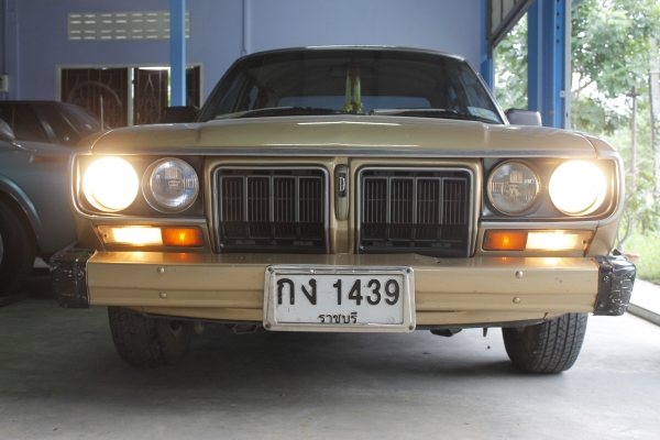 Datsun Bluebird 180B ปี 1977