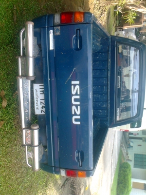 ISUZU TFR 1997