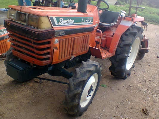 ขายรถไถ Kubota L1-24 แรง 2เพลา พร้อมผาน 5 1พวง