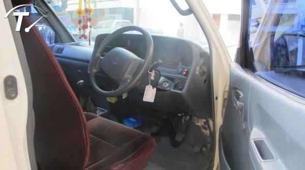 ขายรถตู้ TOYOTA HIACE 3.0 GL ปี 2000