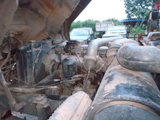 ขายด่วนรถสิบล้อหลงโบ2เพลาดรั้มเครืองโบ220แรงม้า ขายด่วนรถสิบล้อหลงโบ2เพลาดรั้มเครืองโบ220แรงม้า