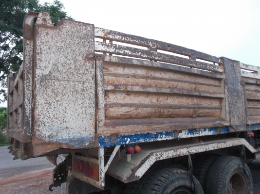 ขายด่วนรถสิบล้อหลงโบ2เพลาดรั้มเครืองโบ220แรงม้า ขายด่วนรถสิบล้อหลงโบ2เพลาดรั้มเครืองโบ220แรงม้า