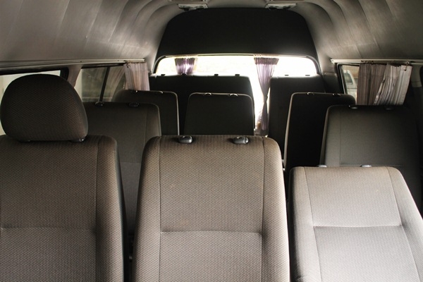 ขายรถตู้ Commuter เครื่อง 2JZ หลังคาสูง ช่วงยาว