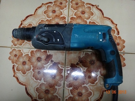 สว่านโรตารี่3ระบบ MAKITA รุ่น HR2470F สภาพใหม่ ราคาถูำกๆ