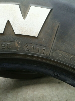 ขาย ยางMUD maxxis 764 ขนาด235/75R15ปี11ราคา 6,800 ขาย ยางMUD maxxis 764 ขนาด235/75R15ปี11ราคา 6,800