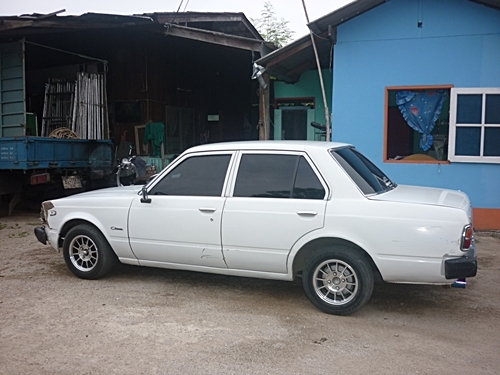 TOYOTA RT 130
