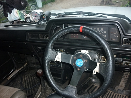 TOYOTA RT 130