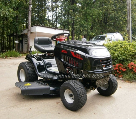 ขายรถตัดหญ้าแบบนั่งขับ มือหนึ่ง ราคาถูก ค่ะ