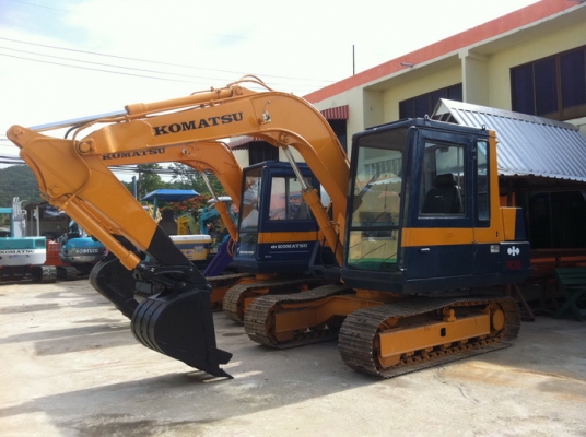 ขาย KOMATSU PC60-5  เก่านอก โทร.089-8531812 เจ้ศรี