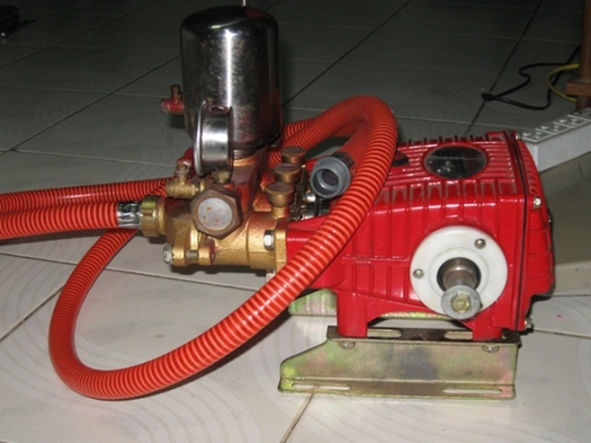 ขายเครื่องพ่นยา3สูบเครื่องฉีดน้ำแรงดันสูง