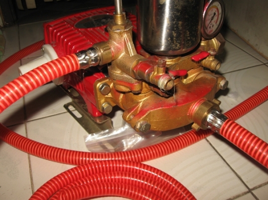 ขายเครื่องพ่นยา3สูบเครื่องฉีดน้ำแรงดันสูง ขายเครื่องพ่นยา3สูบเครื่องฉีดน้ำแรงดันสูง