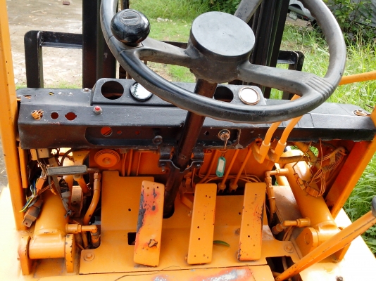 ขายด่วนforklift toyota 2 ตัน ดีเซล ลดเหลือ155000บาทด่วนๆ