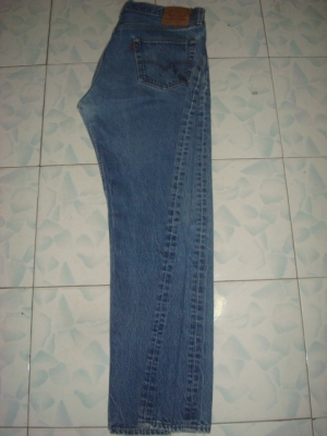 # 8734 # ยีนส์ Levi's 501 ผ้าทราย ของแท้ มือสอง เอว 38 ยาว 29นิ้ว made in usa  ตะเข็บสวย