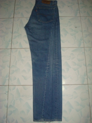 # 8749 # ยีนส์ Levi's 501 ผ้าทราย ของแท้ มือสอง เอว 34 ยาว 29 แป็กเงิน รุ่นเก่า ตะเข็บสวย # 8749 # ยีนส์ Levi's 501 ผ้าทราย ของแท้ มือสอง เอว 34 ยาว 29 แป็กเงิน รุ่นเก่า ตะเข็บสวย