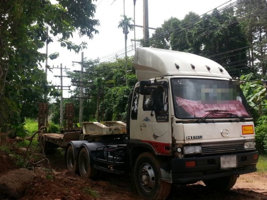 HINO FM3M 22 ล้อ พร้อมหางโรเบท HINO FM3M 22 ล้อ พร้อมหางโรเบท