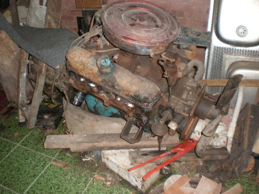 ขายเครื่อง dodge  v8  ขาย 25000