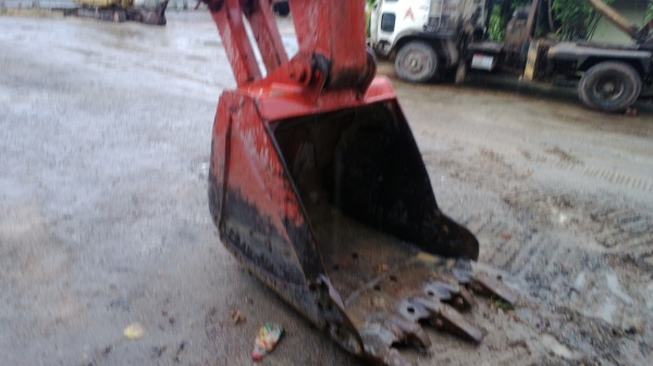 รถขุดEX200-1สวยๆ ช่วงล่างสวย เฟมสวยมาก เครื่อง ปั้มแห้งเดิมๆ รถขุดEX200-1สวยๆ ช่วงล่างสวย เฟมสวยมาก เครื่อง ปั้มแห้งเดิมๆ