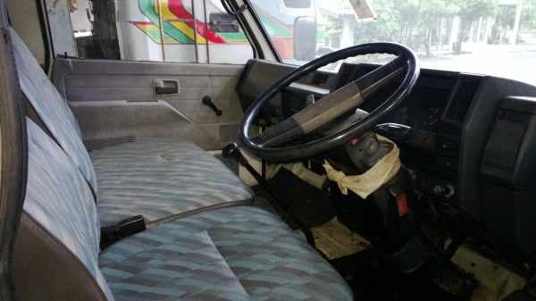 6ล้อเล็กNKR110แรง กะบะ3.6เมตร หัวเดิมบาง