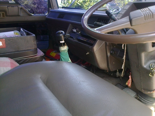 หัวลากฟูโซ่220แรง ห้างแท้เครื่อง เกียร์เดิม หัวเก๋งนอก สวยๆ หัวลากฟูโซ่220แรง ห้างแท้เครื่อง เกียร์เดิม หัวเก๋งนอก สวยๆ