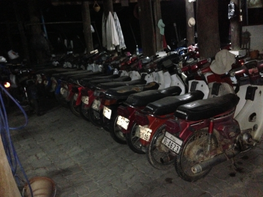 นันธิดาC700C900 คันละ4000 รถมี70คัน จัดส่งได้ทั่วไทย