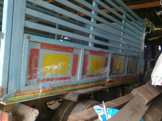 ขายอีแต๋น 6 ล้อดั้ม 5 ตัน เครื่อง นิสสัน2700 สามารถเปลี่ยนใส่ คูโบต้า 14 แรงได้ เกียร์ ร็อคอีสุ 6 เกียร์##ราคาคุยกันได้##