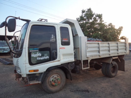 ขายรถ6ล้ออีซูซุเดก้า195แรงม้า ราคาตัดพ่อค้าไป๊เลยคับ พร้อมโอนคับ