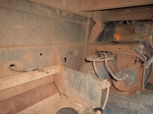 ขายรถ6ล้ออีซูซุเดก้า195แรงม้า ราคาตัดพ่อค้าไป๊เลยคับ พร้อมโอนคับ