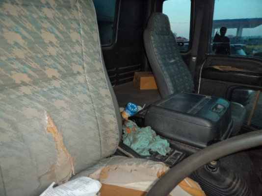 ขายรถ6ล้ออีซูซุเดก้า195แรงม้า ราคาตัดพ่อค้าไป๊เลยคับ พร้อมโอนคับ