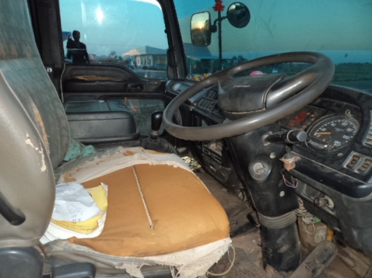 ขายรถ6ล้ออีซูซุเดก้า195แรงม้า ราคาตัดพ่อค้าไป๊เลยคับ พร้อมโอนคับ