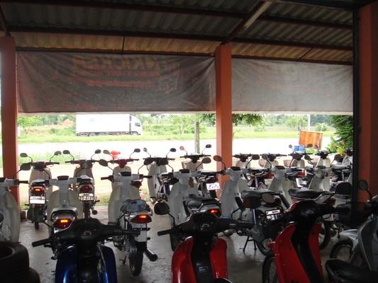 ขายฮอนด้าดรีม คุรุสภา สภาพสวยพร้อมใช้งาน (ทะเบียนพร้อมชุดโอน )